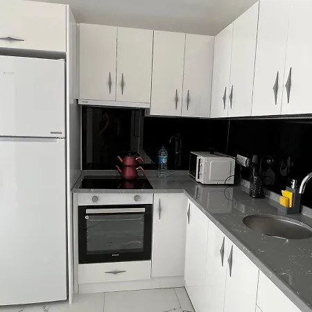Art Life Apartment *